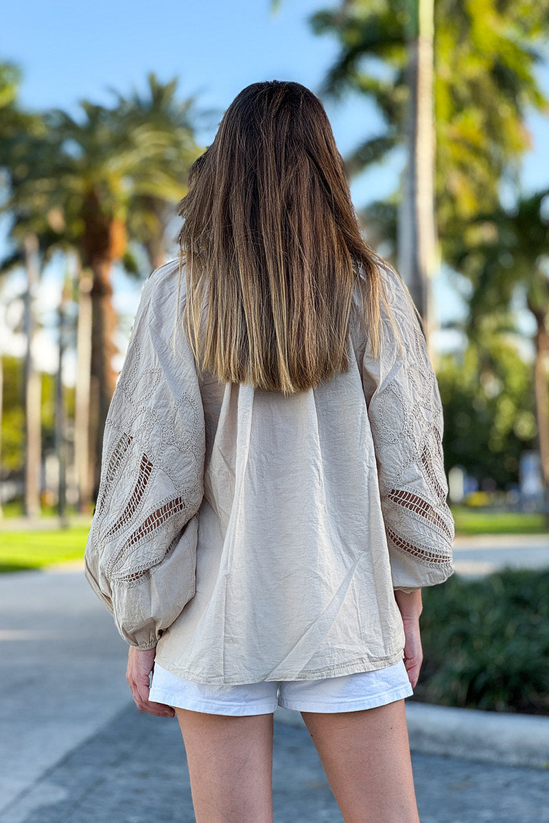 Camisa Túnica Beige Botones Mangas Crochet