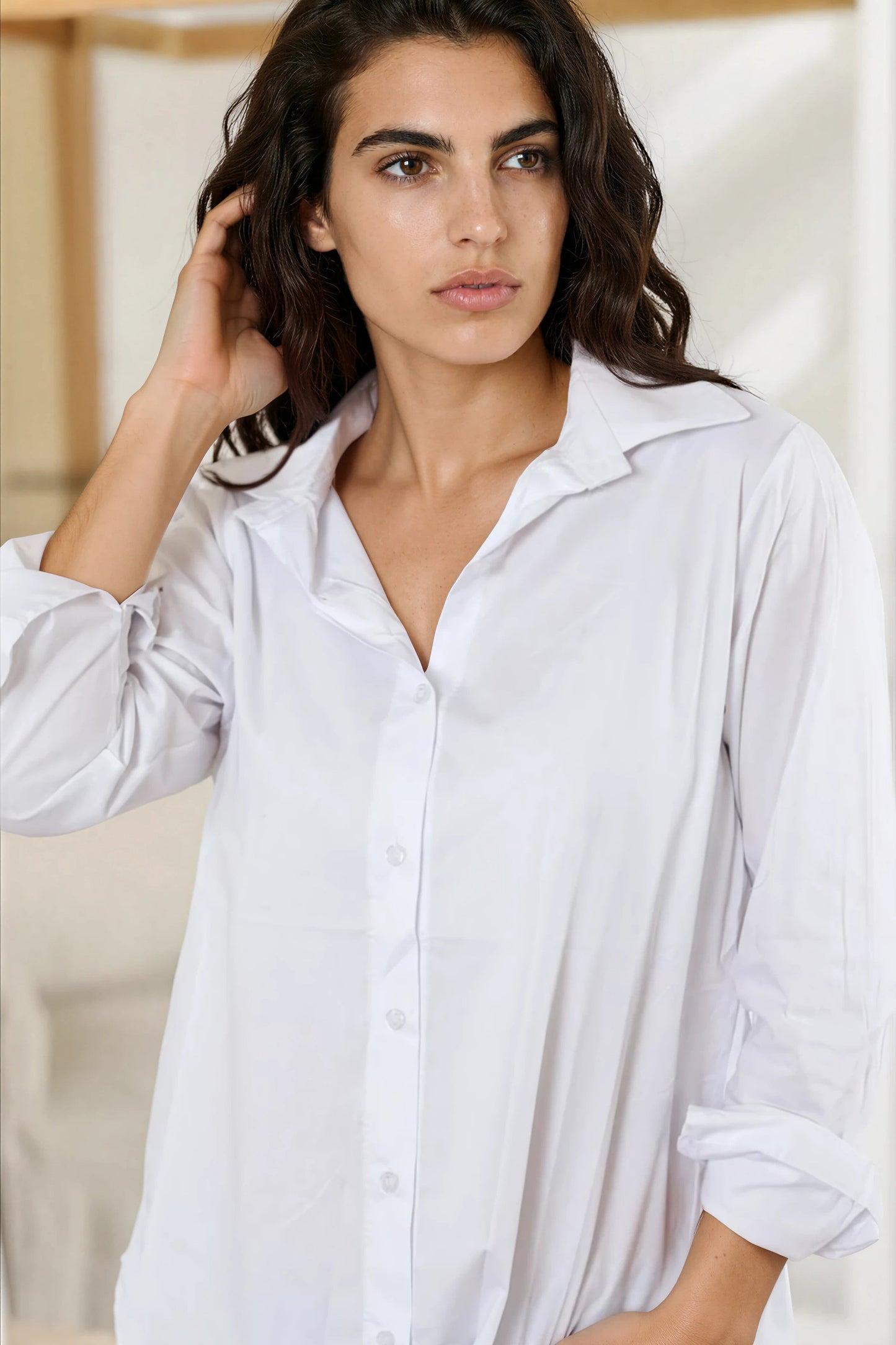 Camisa Blanca Básica Elástica