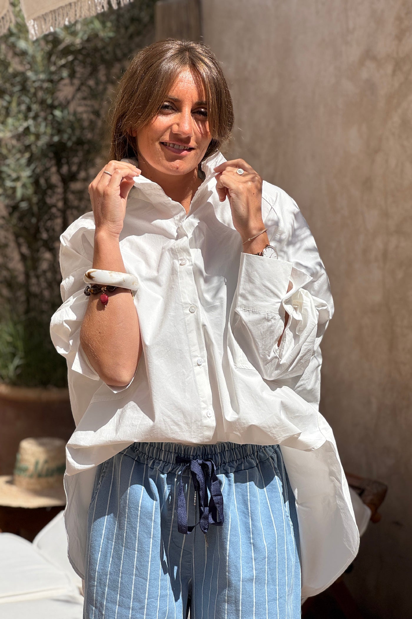 Camisa Blanca Amplia Cuello Victoriano
