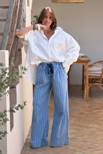 Camisa Blanca Amplia Cuello Victoriano
