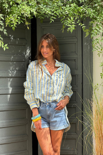 Camisa Algodón Rayas Amarillo Pálido y Azul Cuello Victoriano