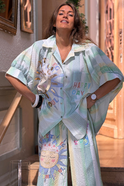 Camisa Amplia Manga Corta Seersucker Verde Happy Days
