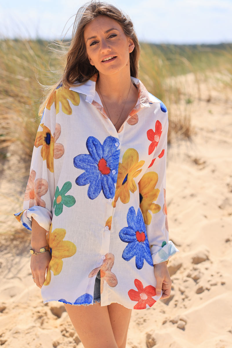Camisa Ligera Blanca Grandes Flores Estampadas Coloridas