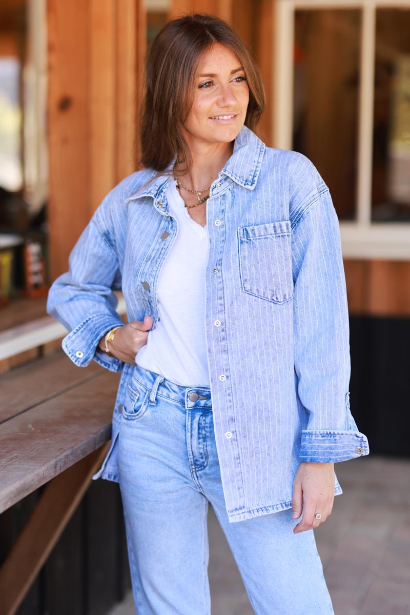 Sobrecamisa Denim Lavado Rayas Finas Blancas