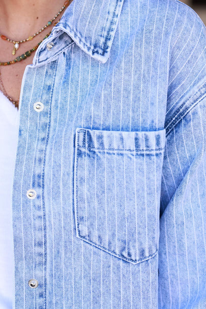 Sobrecamisa Denim Lavado Rayas Finas Blancas