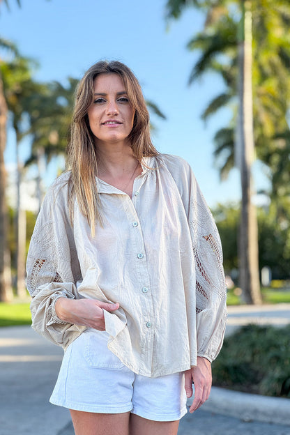 Camisa Túnica Beige Botones Mangas Crochet